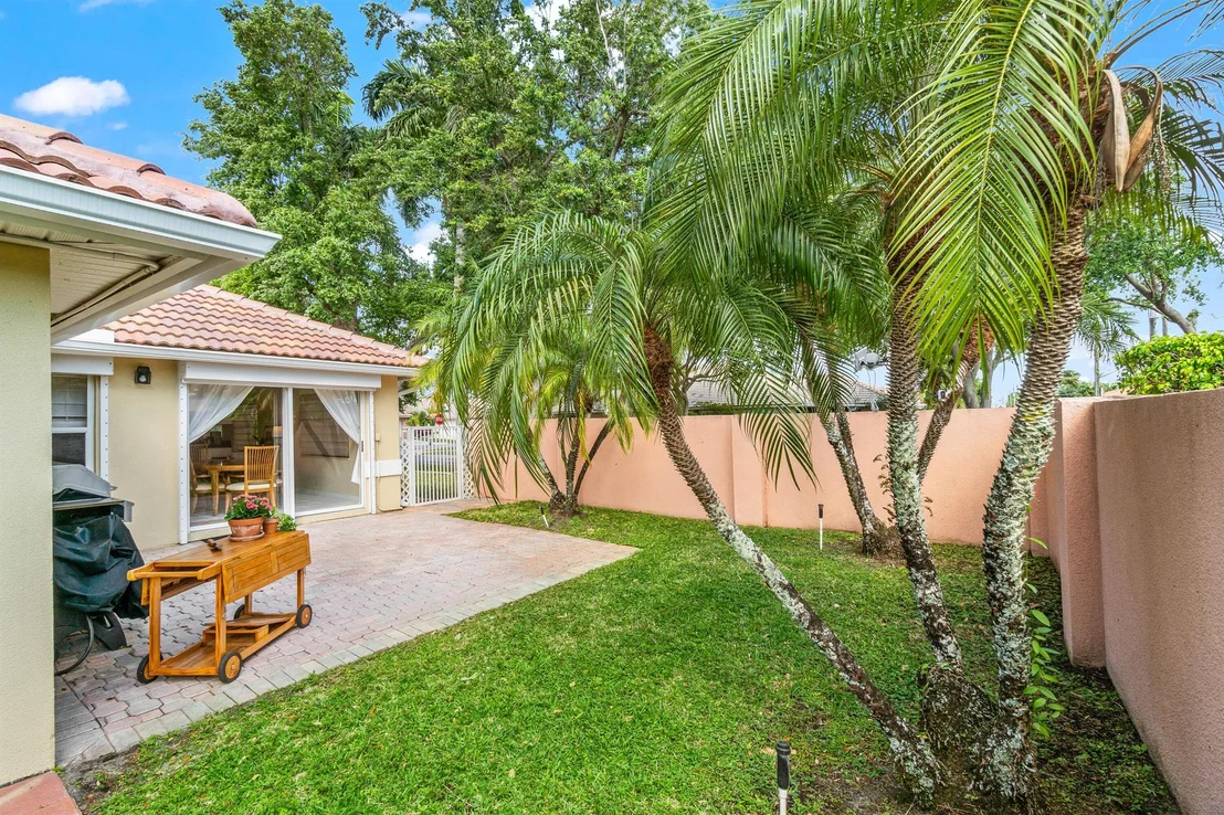 Photo of 5561 Grande Palm Circle