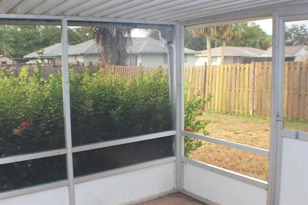 Photo of 5406 Seagrape Drive