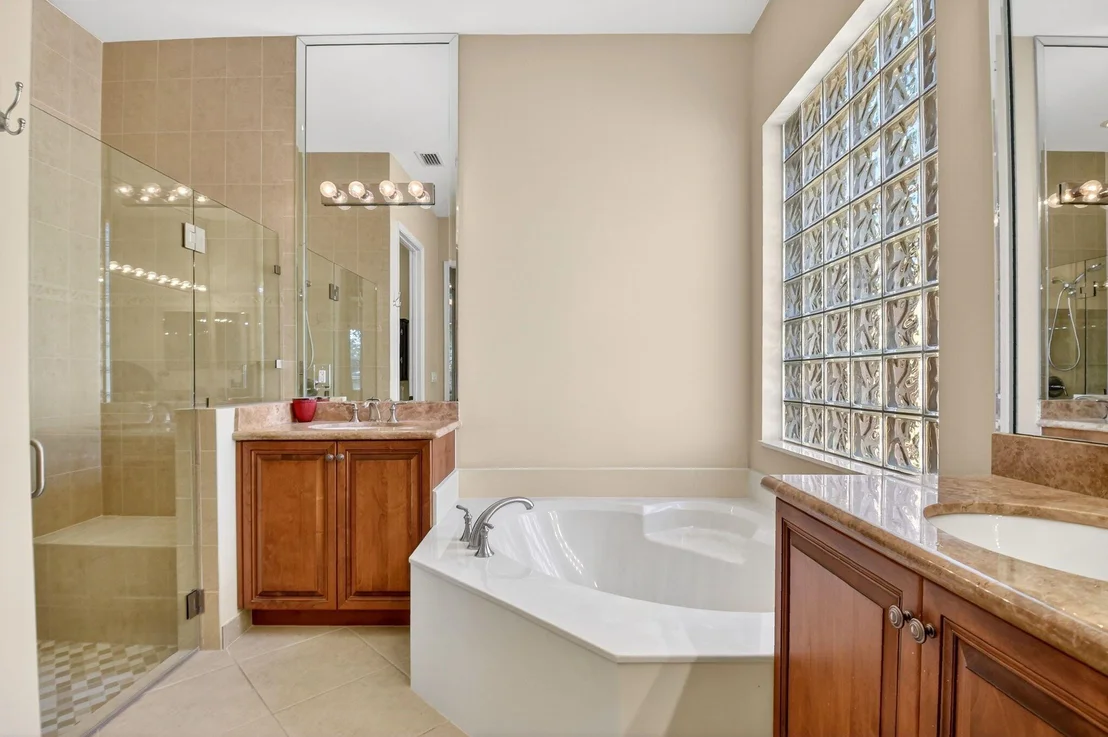 Photo of 7420 Twin Falls Drive