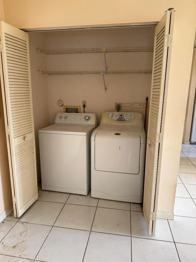 Photo of 702 Enfield Road
