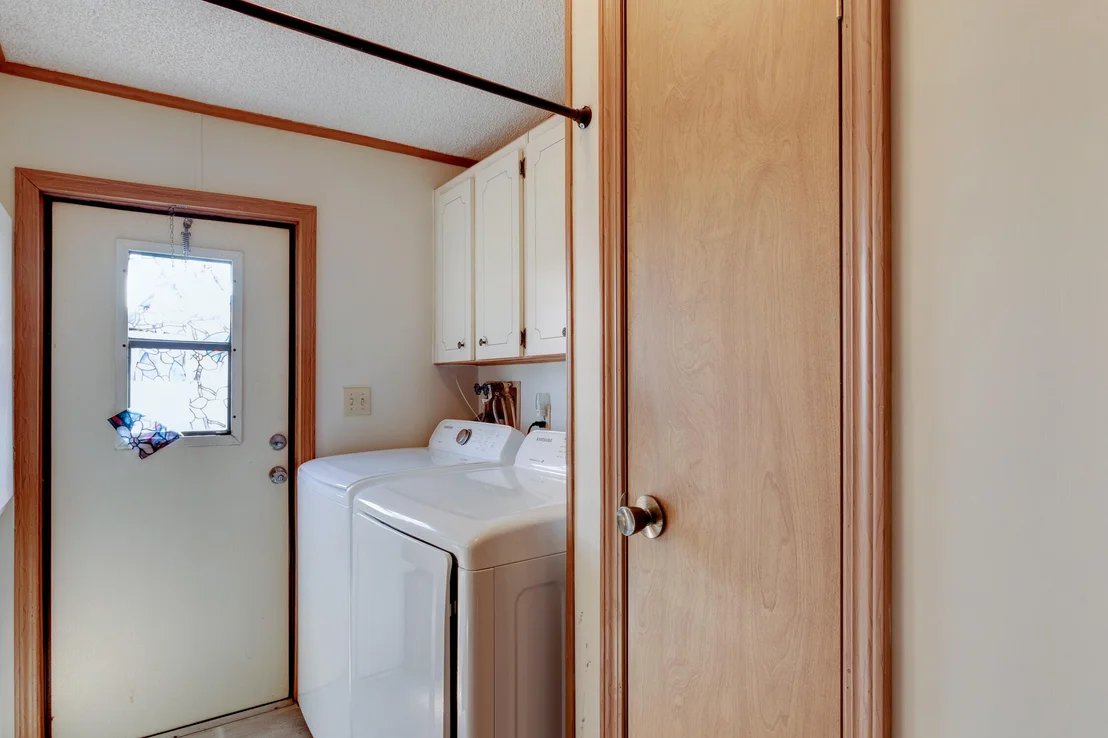Photo of 901 Oleander Circle