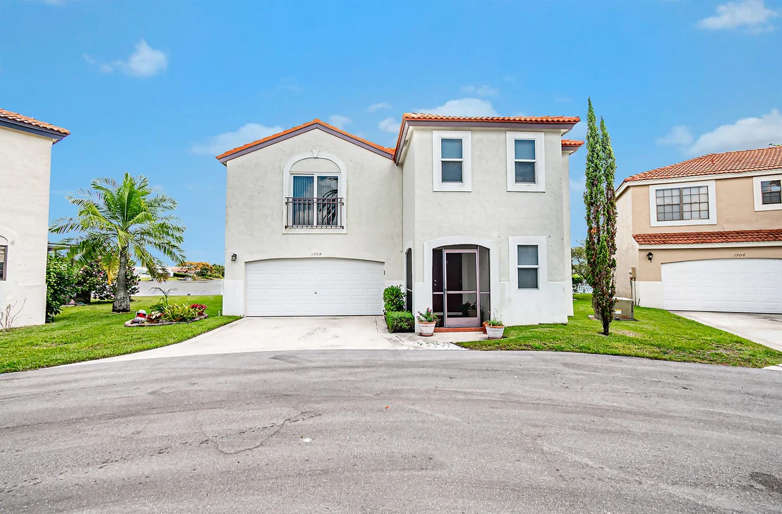 Photo of 1704 Shoreside Circle