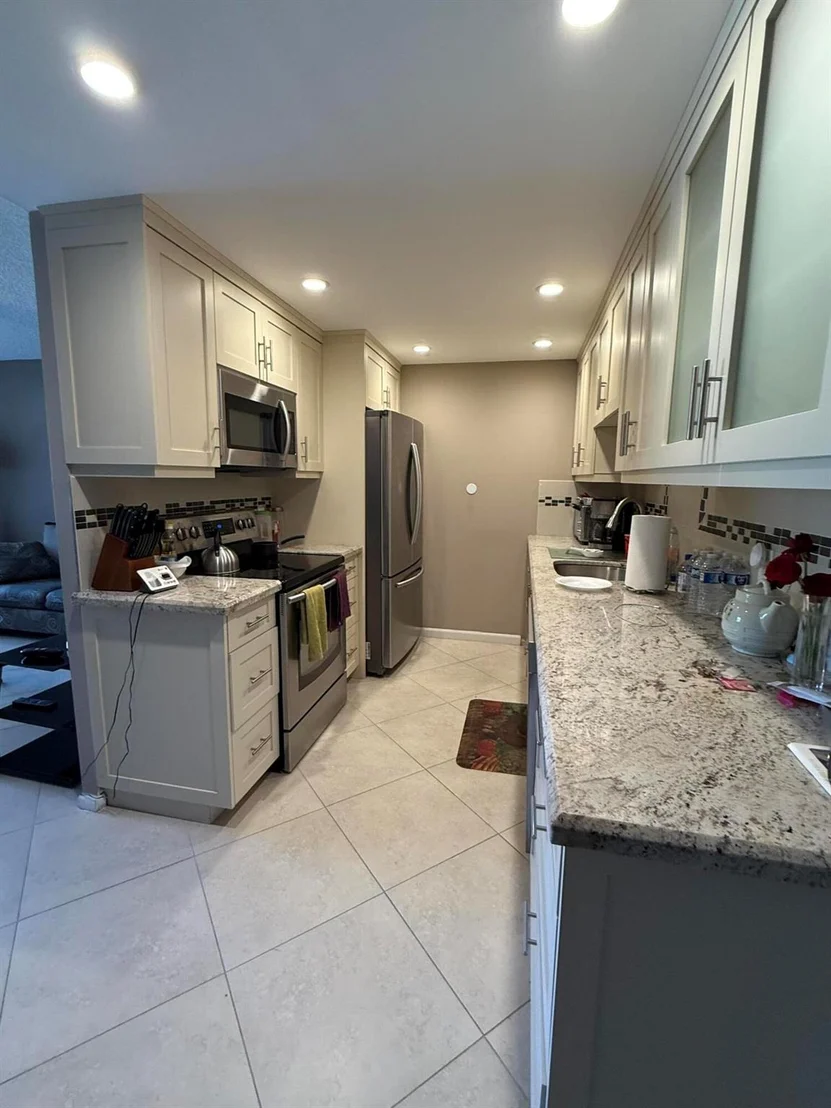 Photo of 1008 Wolverton A