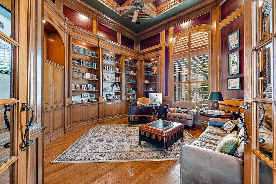 Photo of 466 Mariner Drive