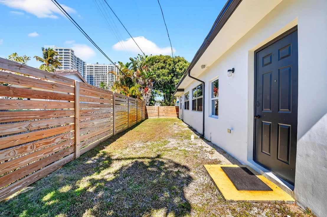 Photo of 3651 Palm Drive