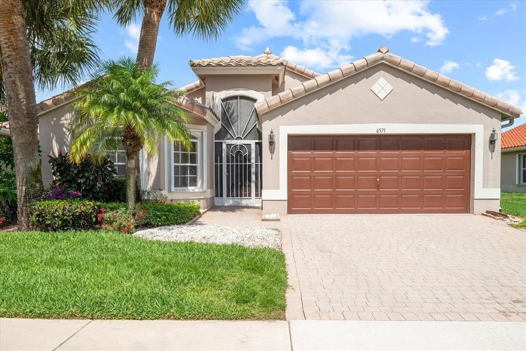 Photo of 6571 Maybrook Road