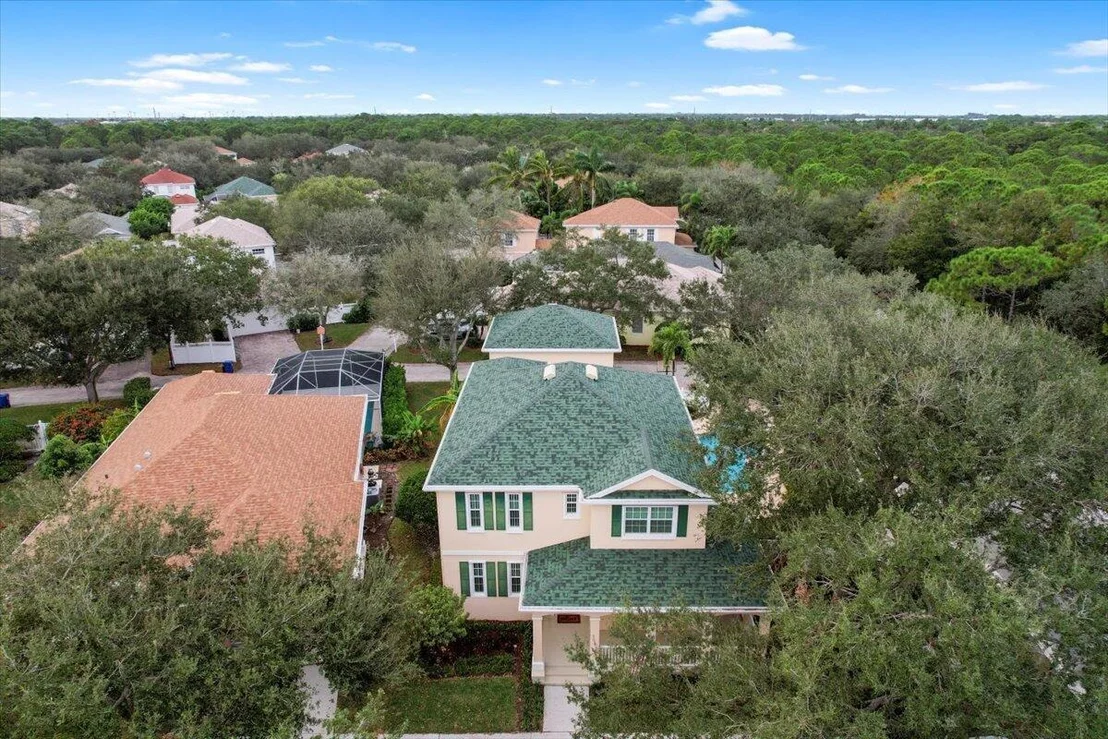 Photo of 132 Waterford Drive