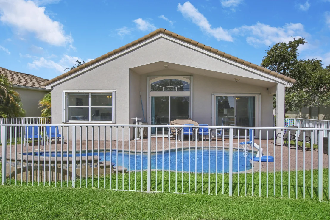 Photo of 1478 SE Legacy Cove Circle
