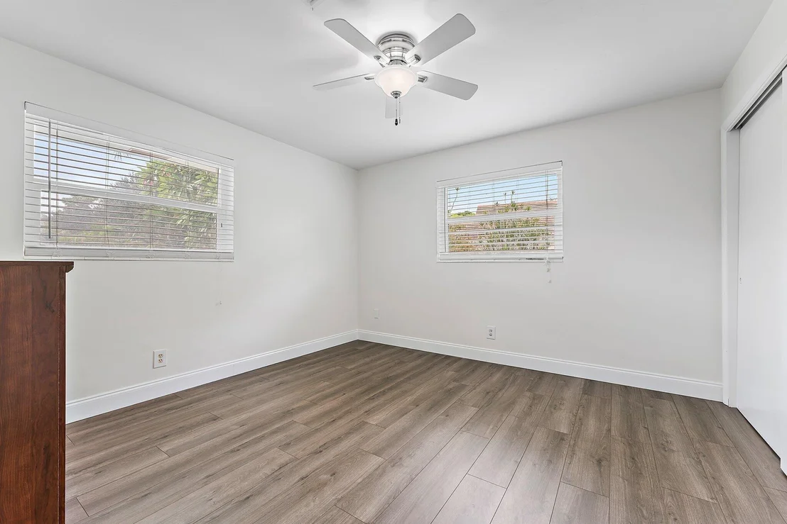 Photo of 214 Circle W