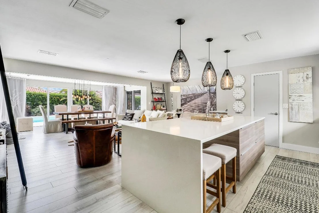 Photo of 1221 Morse Boulevard