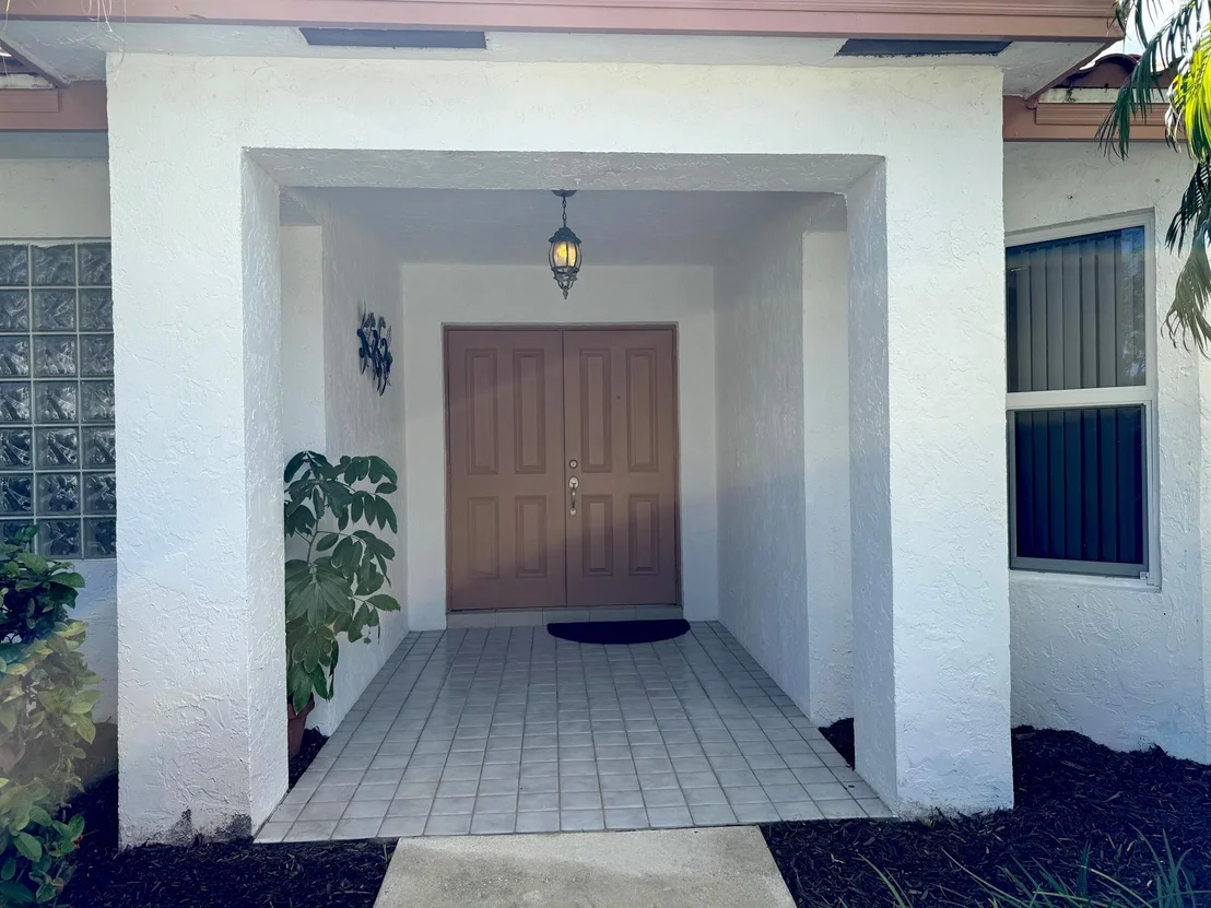 Photo of 330 Oregon Lane