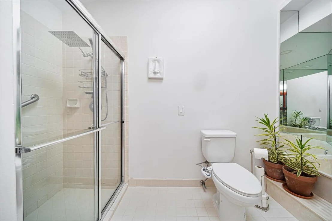 Photo of 6087 Bay Isles Drive
