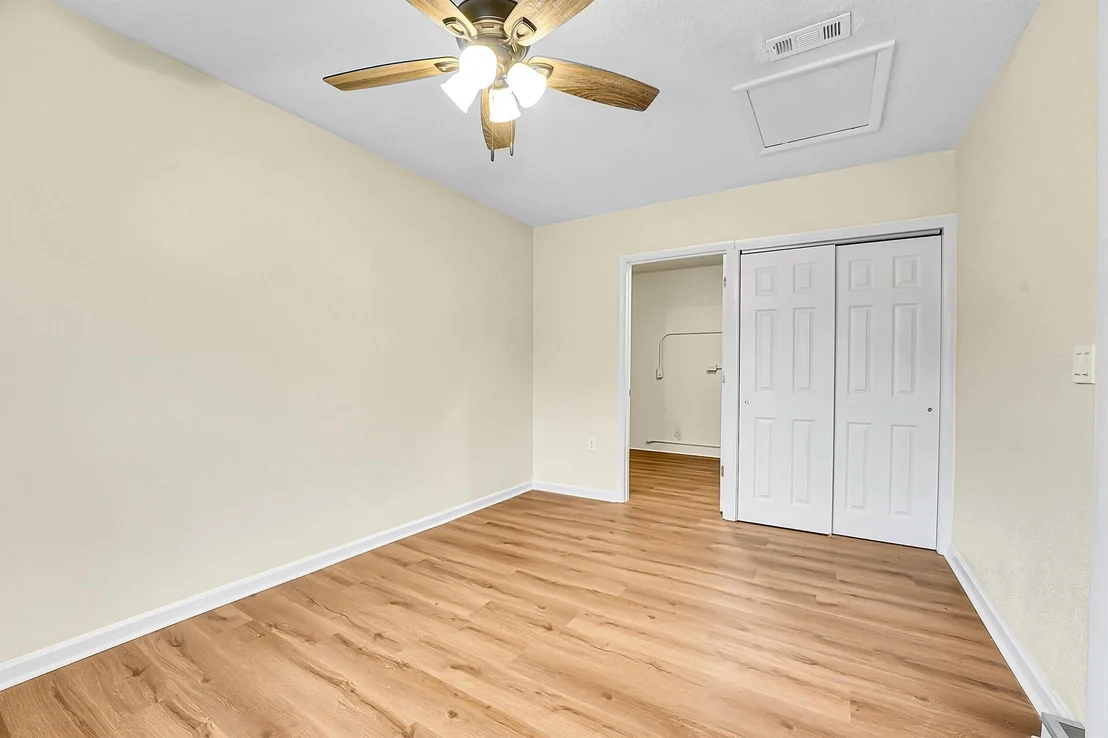 Photo of 524 Teak Drive