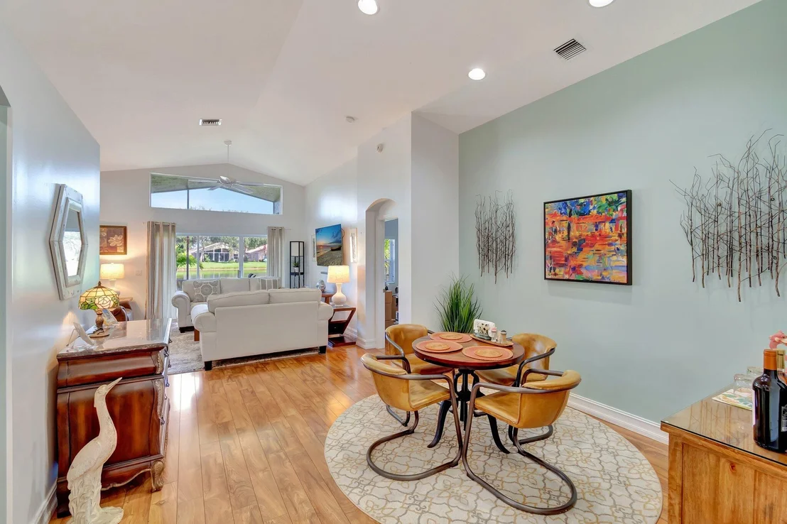 Photo of 7365 Lugano Drive