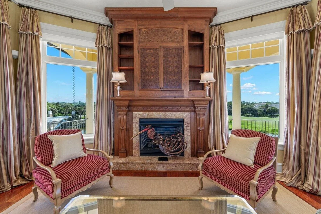 Photo of 501 GRANADA Drive