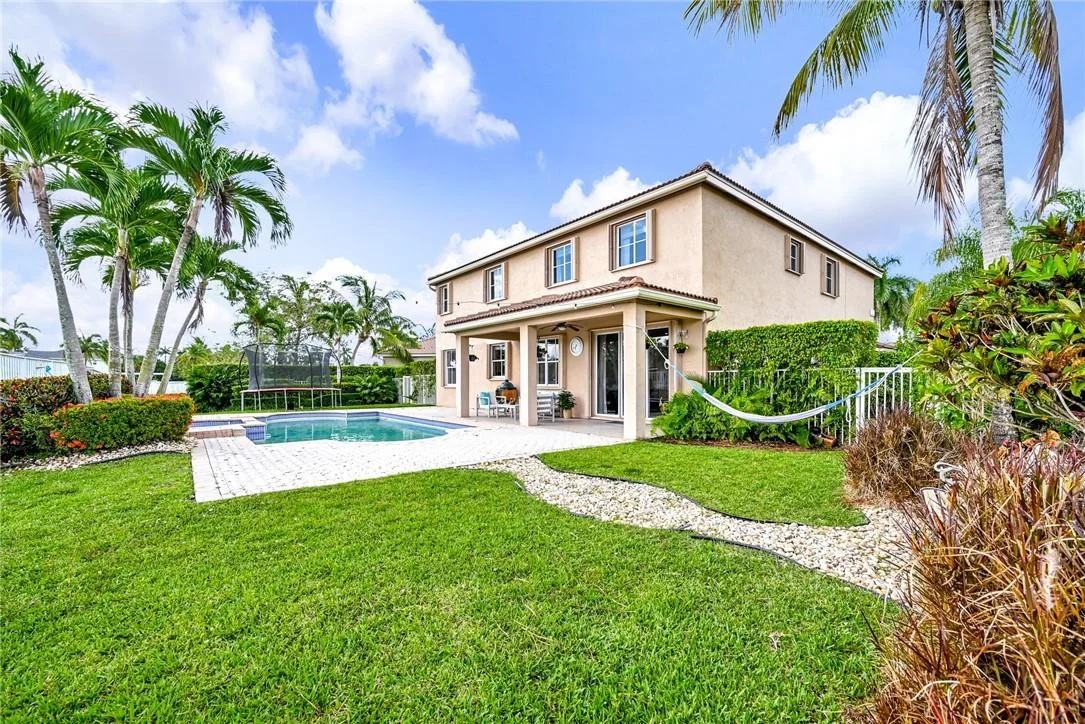 Photo of 1050 Chenille Circle