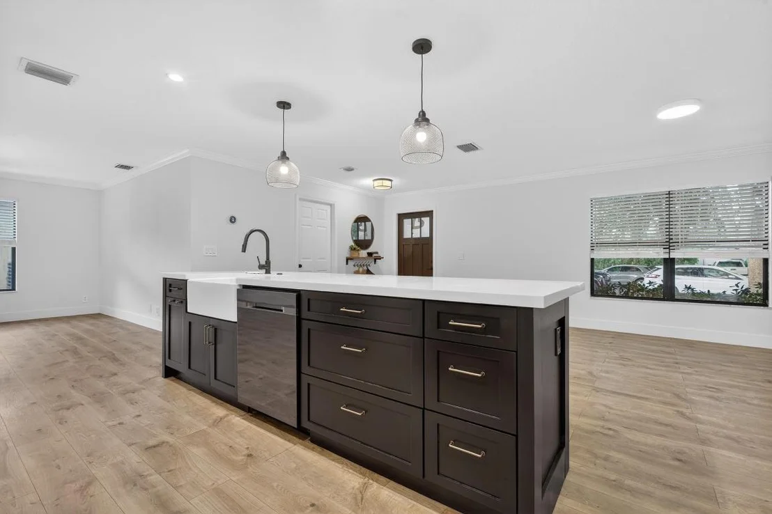 Photo of 1014 Avon Road