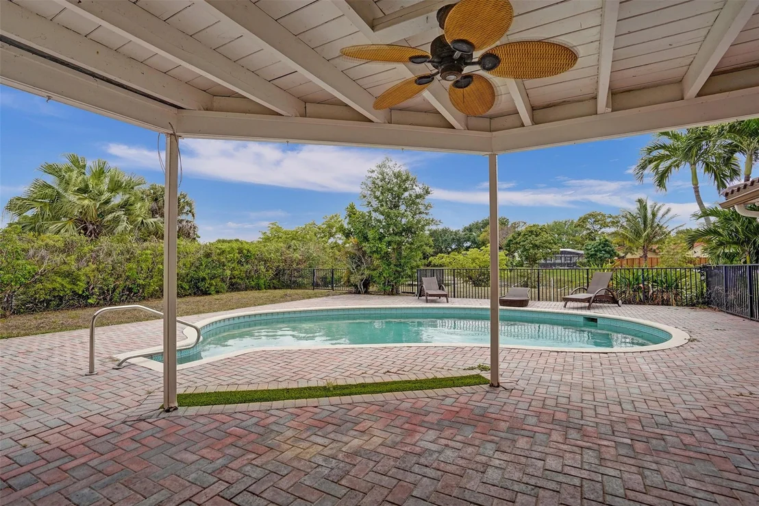 Photo of 2715 NW 86th Way
