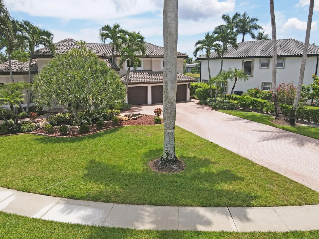 Photo of 10922 Bal Harbor Drive