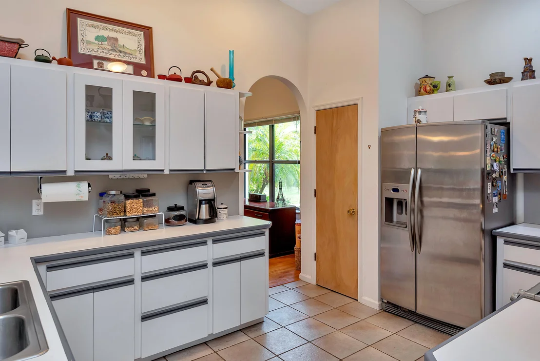 Photo of 13288 Compton Road