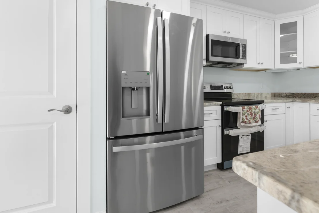 Photo of 3896 NW 24TH Avenue