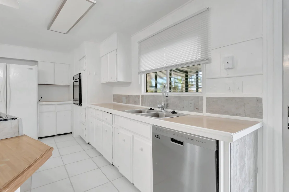 Photo of 23017 Watergate Circle