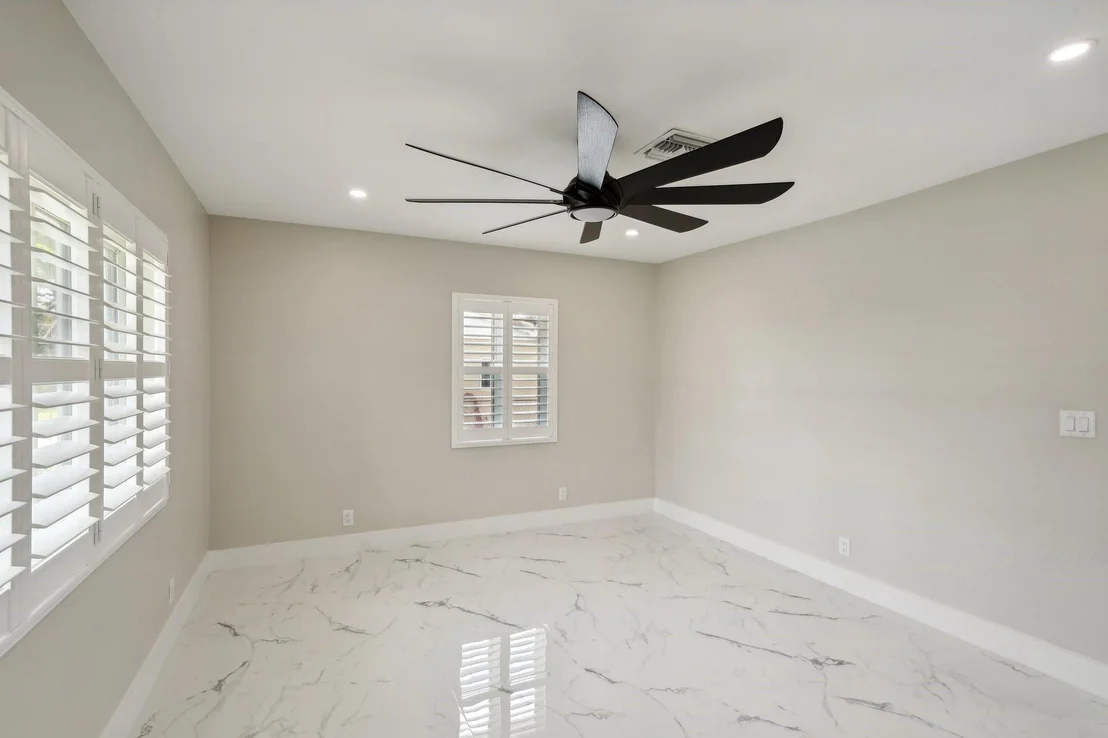 Photo of 720 NE 2nd Street