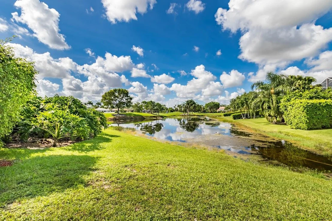 Photo of 8591 Rolling Hills Boulevard