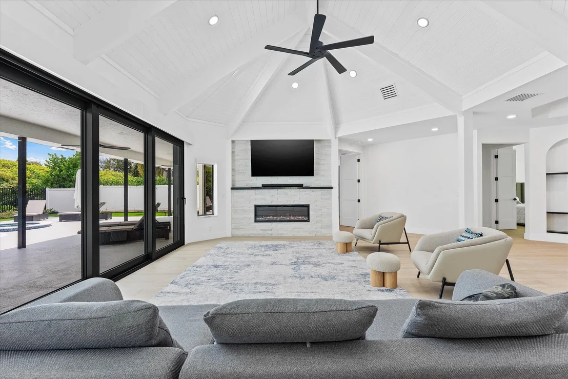 Photo of 2670 Tecumseh Drive