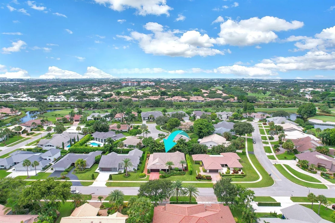 Photo of 3952 Live Oak Boulevard