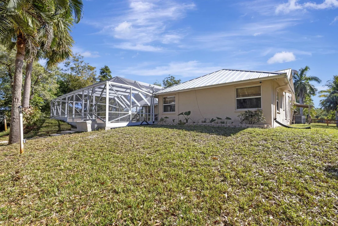 Photo of 4783 Windmill Road