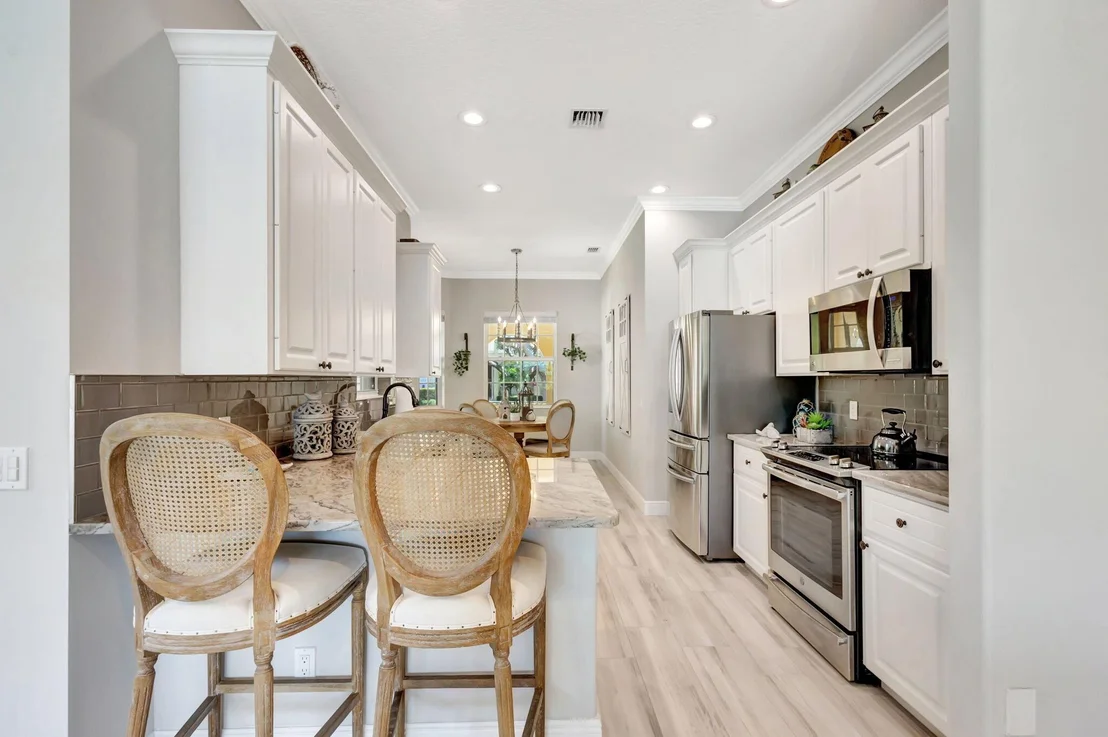 Photo of 140 Florence Drive