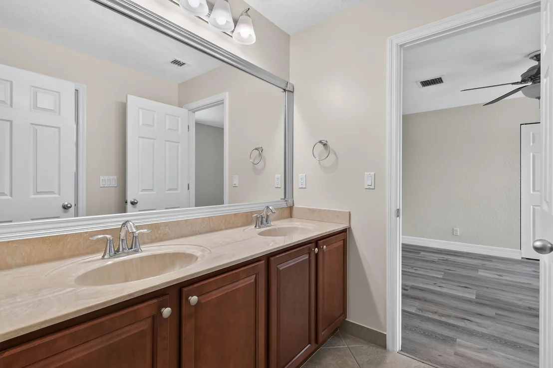 Photo of 10519 Longleaf Lane