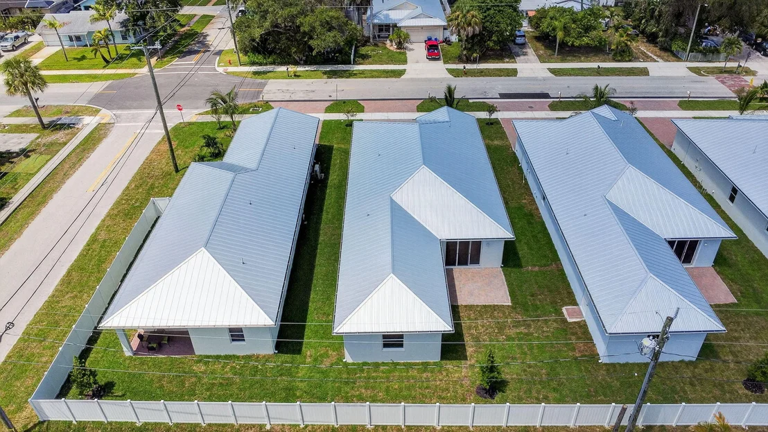 Photo of 601 N Loxahatchee Drive