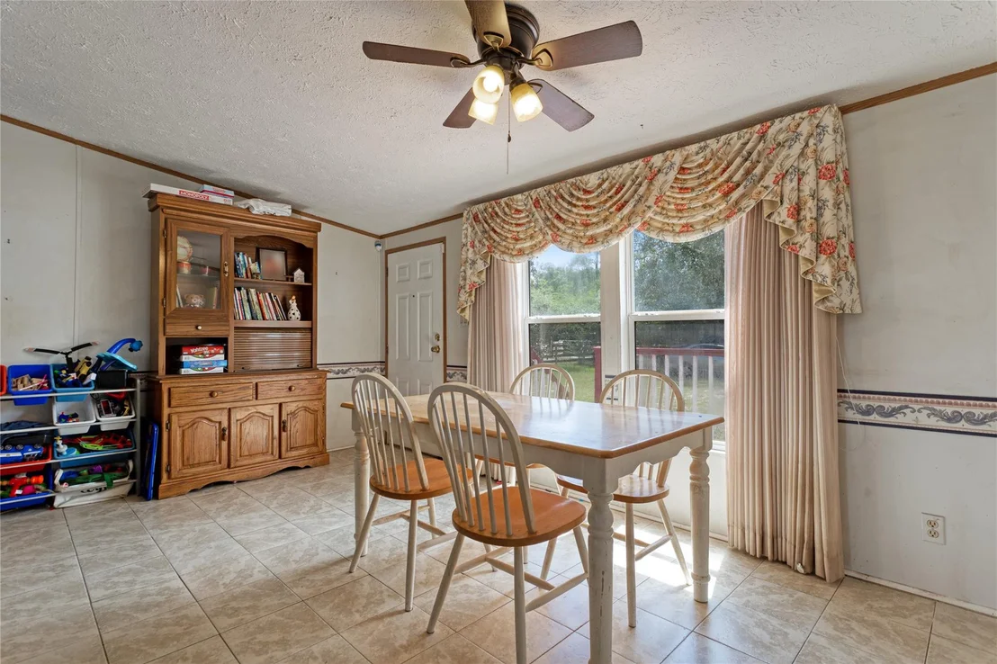 Photo of 14814 Hays Road