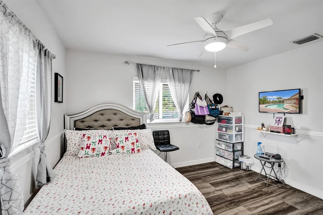 Photo of 2715 NW 86th Way