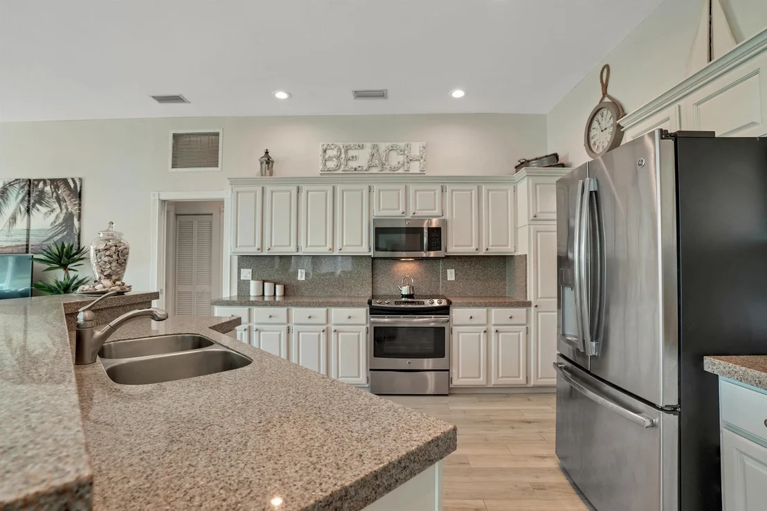 Photo of 6193 Winding Lake Drive