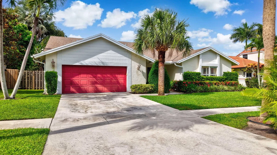 Photo of 435 MOHAWK Lane