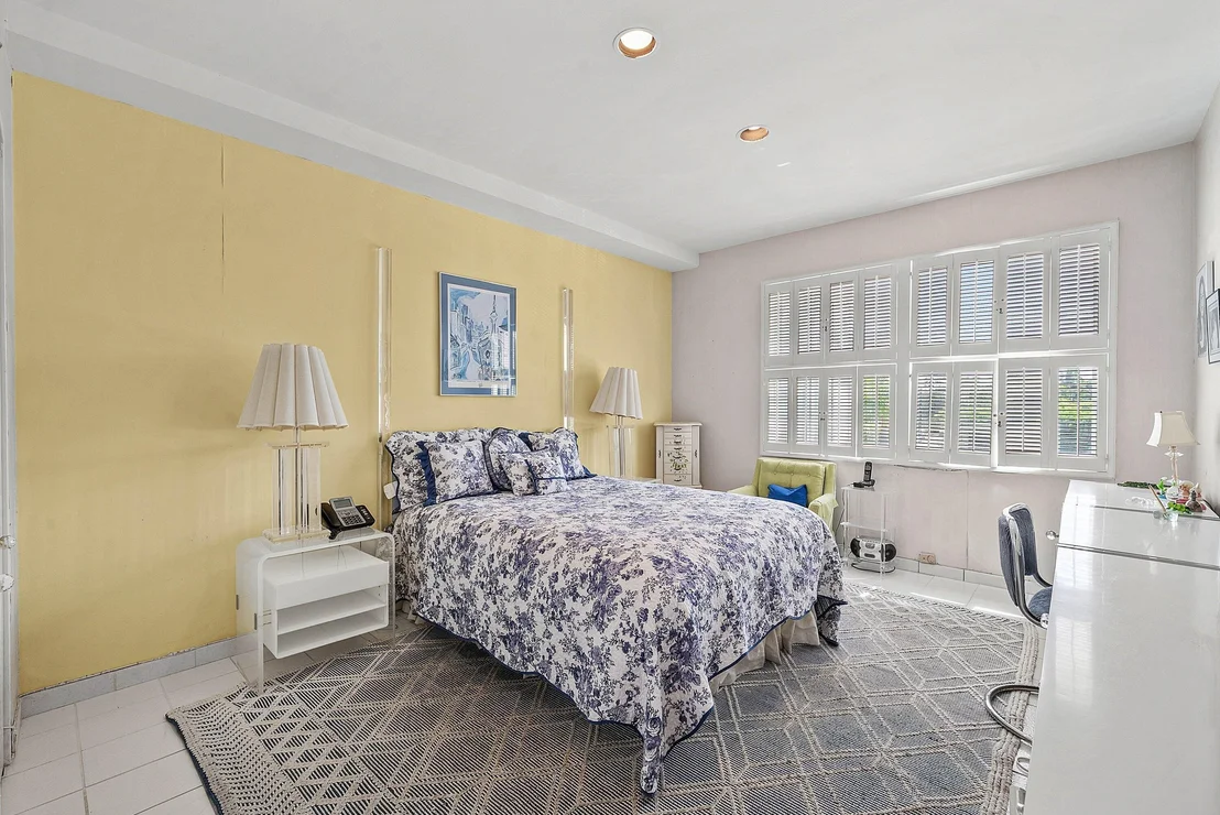 Photo of Unit 222B at 44 Cocoanut Row