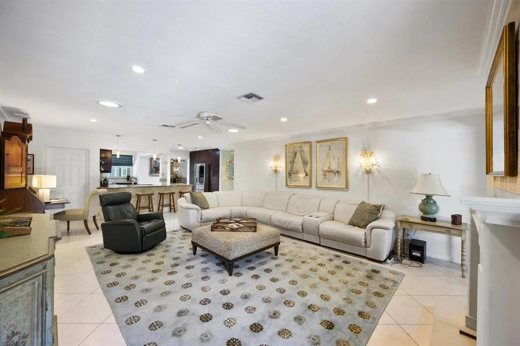 Photo of 4695 Sabal Palm Drive