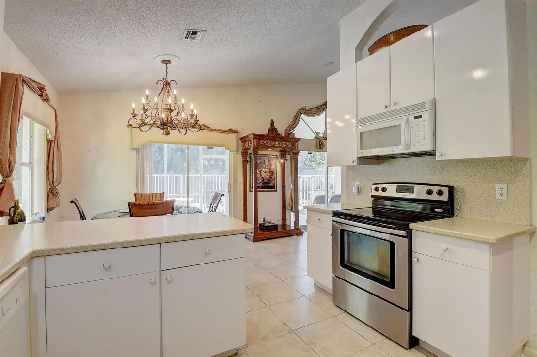 Photo of 10363 Utopia Circle E