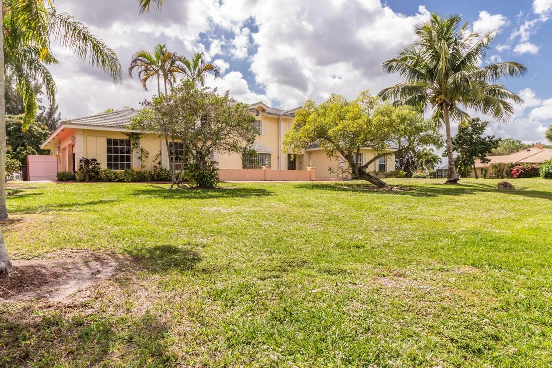 Photo of 8506 Sawpine Road