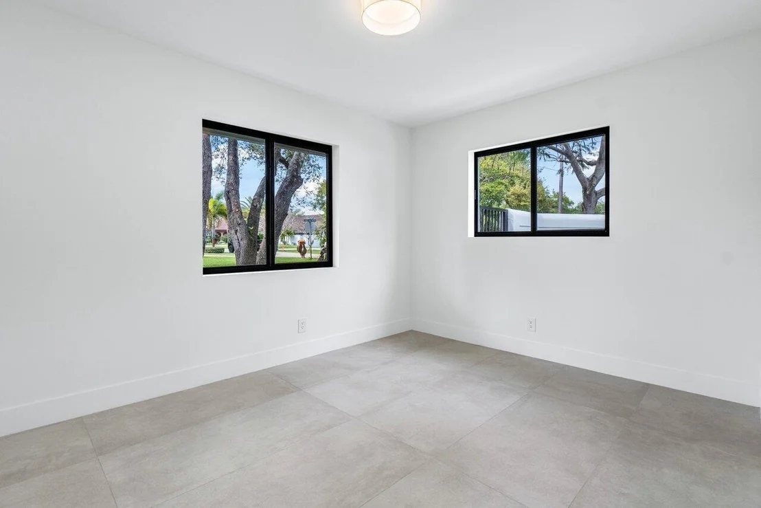 Photo of 2050 Isabel Oeste Road