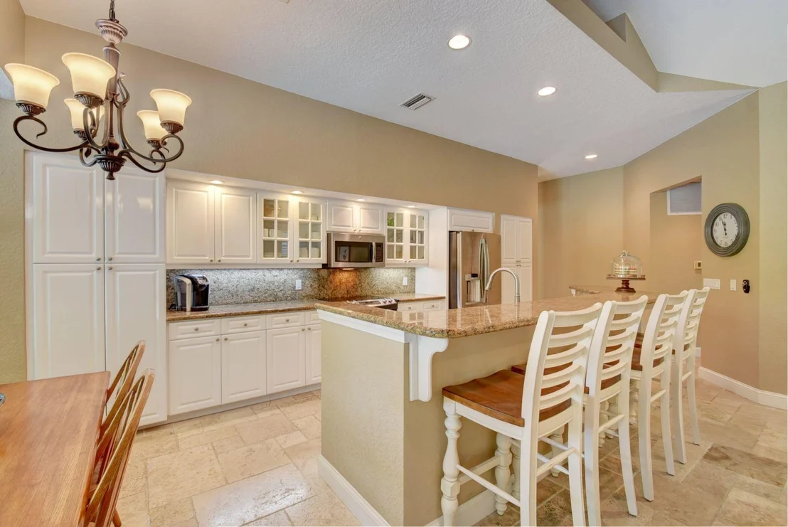 Photo of 2753 Hampton Circle S
