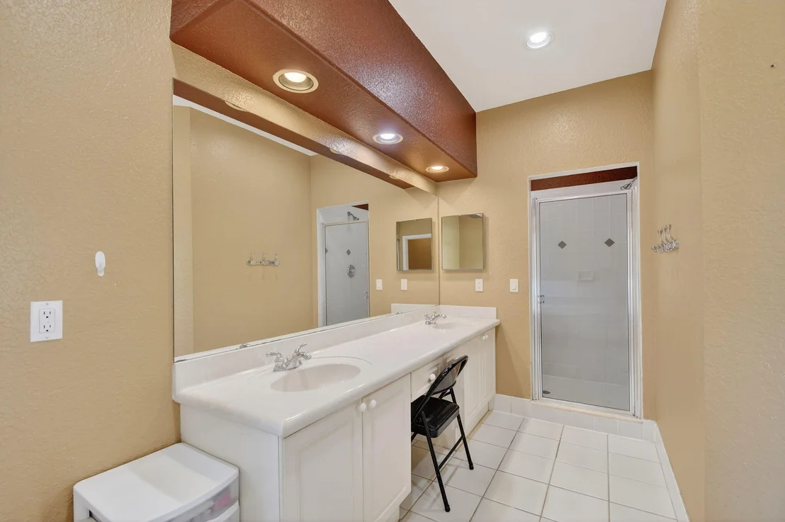 Photo of 5947 Bay Hill Circle