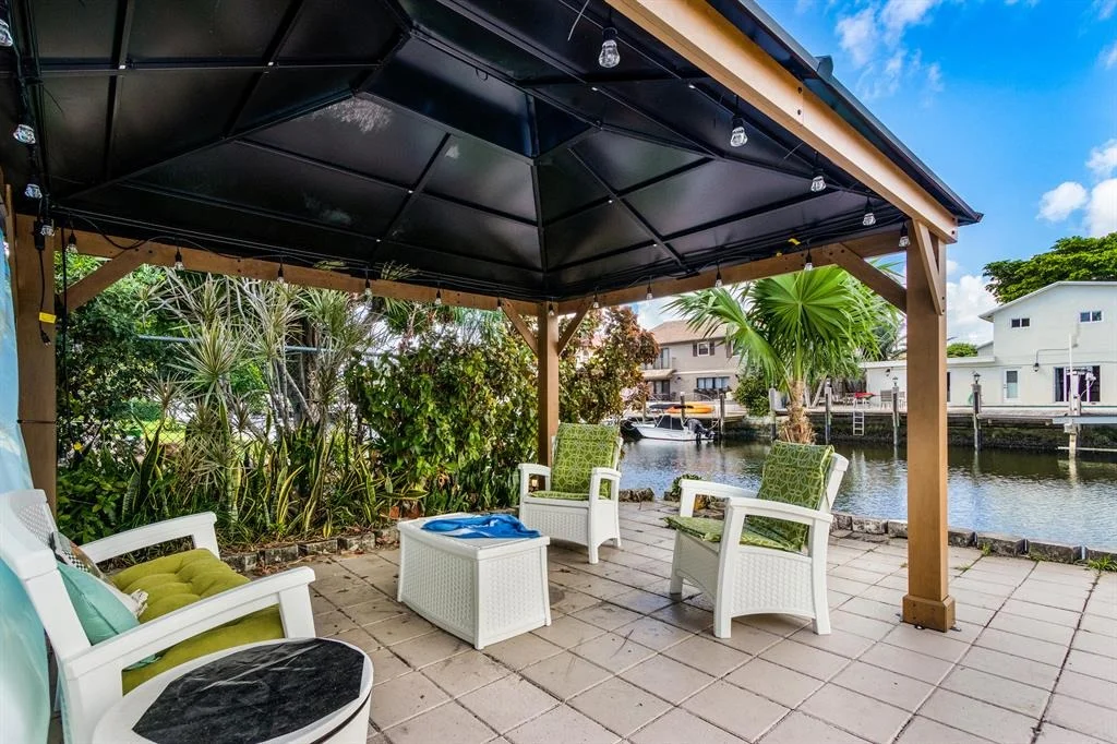 Photo of 341 SE 14th Avenue