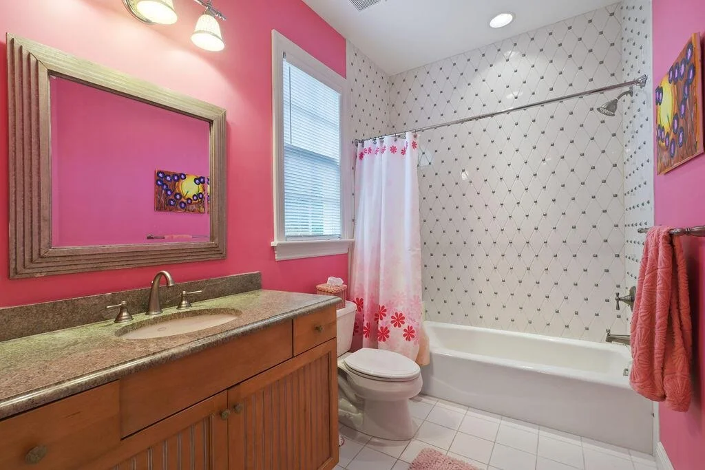 Photo of 3338 Greenway Drive