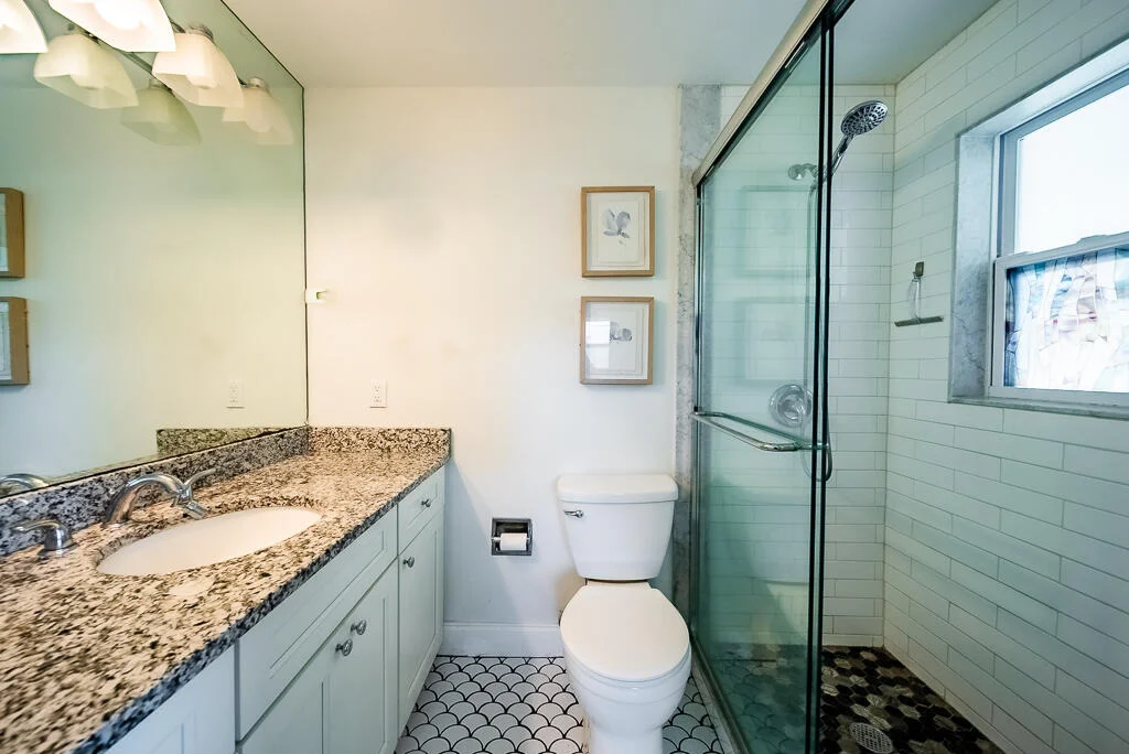 Photo of 425 Erie Drive
