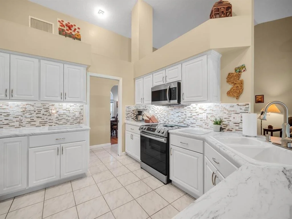 Photo of 13935 Geranium Place