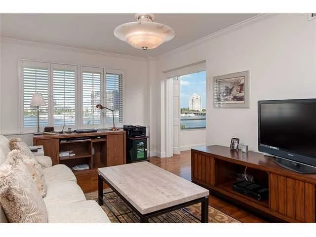 Photo of Unit 520B at 44 Cocoanut Row